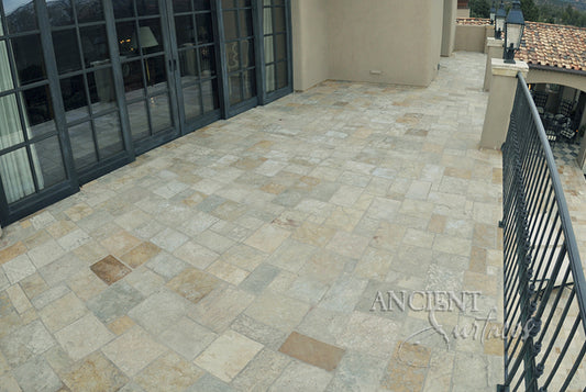 reclaimed_antique_stone_french_limestone_elegance_ancient_surfaces